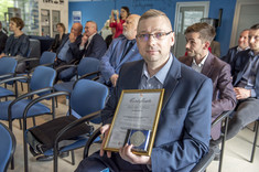 Prof. PRz M. Oszust,