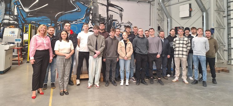 Studenci WBMiL w firmie RS Technology