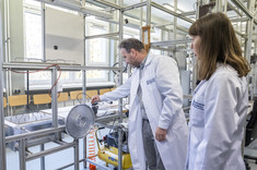 Od lewej: dr inż. Michał Kołodziej, dr inż. Izabela Poplewska,