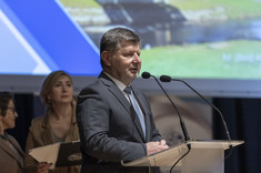 Rektor prof. P. Koszelnik,